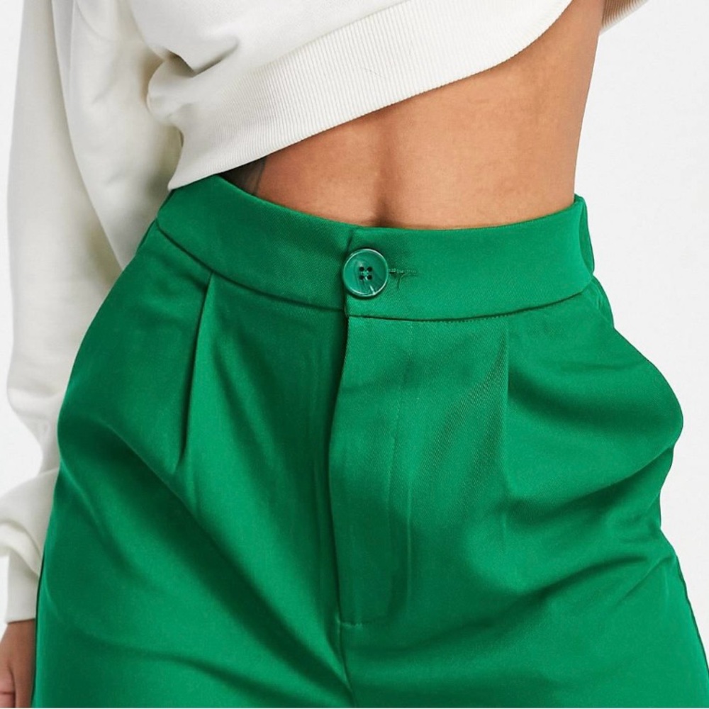 stradivarius green wide leg trousers